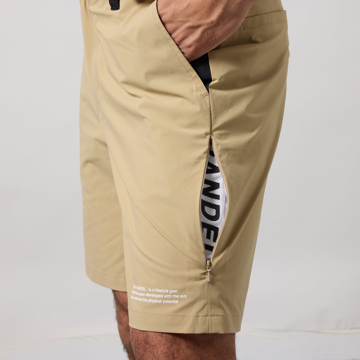 BANDEL GOLF VENTILATION WOVEN HALF PANTS