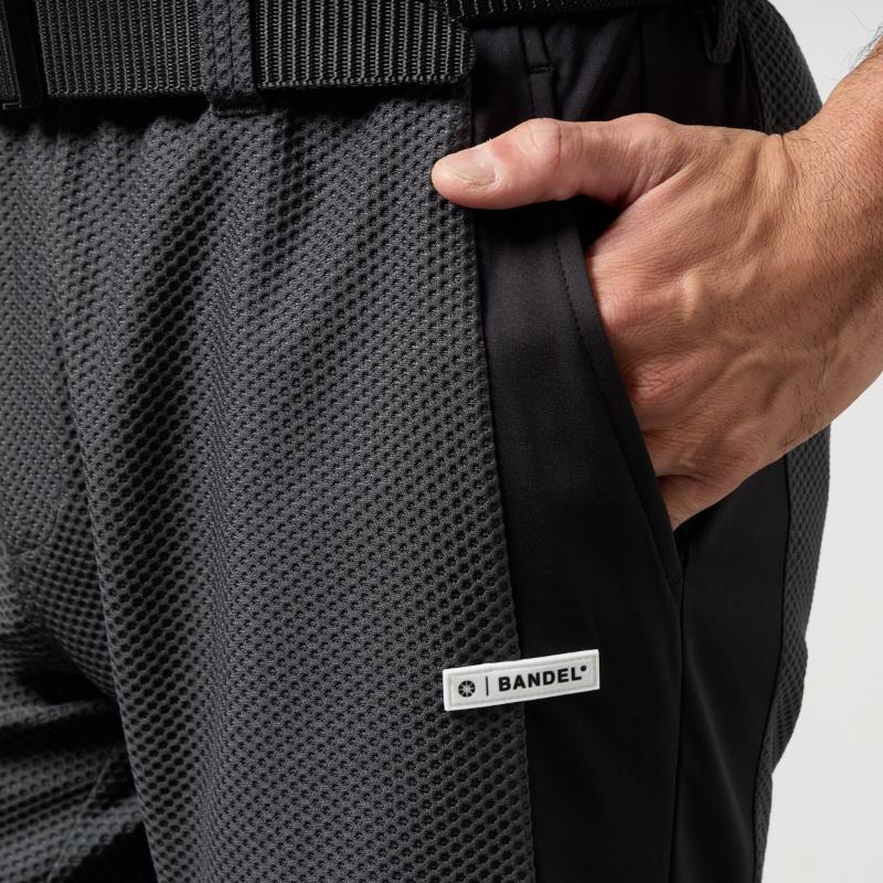 BANDEL GOLF ドライワッフルスウィッチハーフパンツ CHARCOAL GRAY