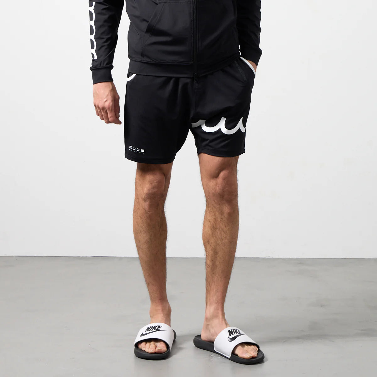 BANDEL×mutaバイカラーラッシュショーツ