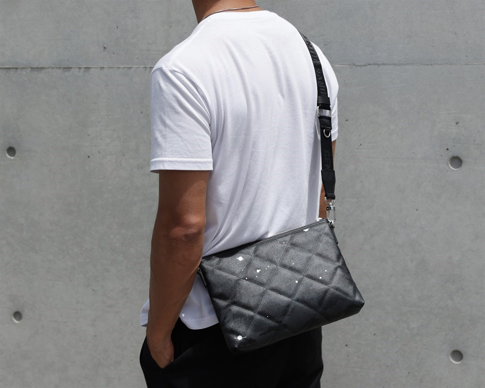 GENTIL BANDIT キルティングクロスボディ ブラックカモ