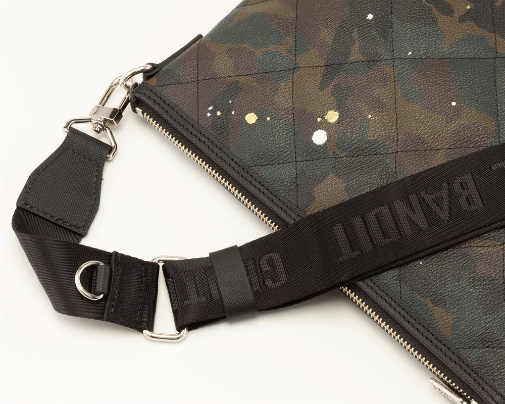 GENTIL BANDIT キルティングクロスボディ カーキカモ