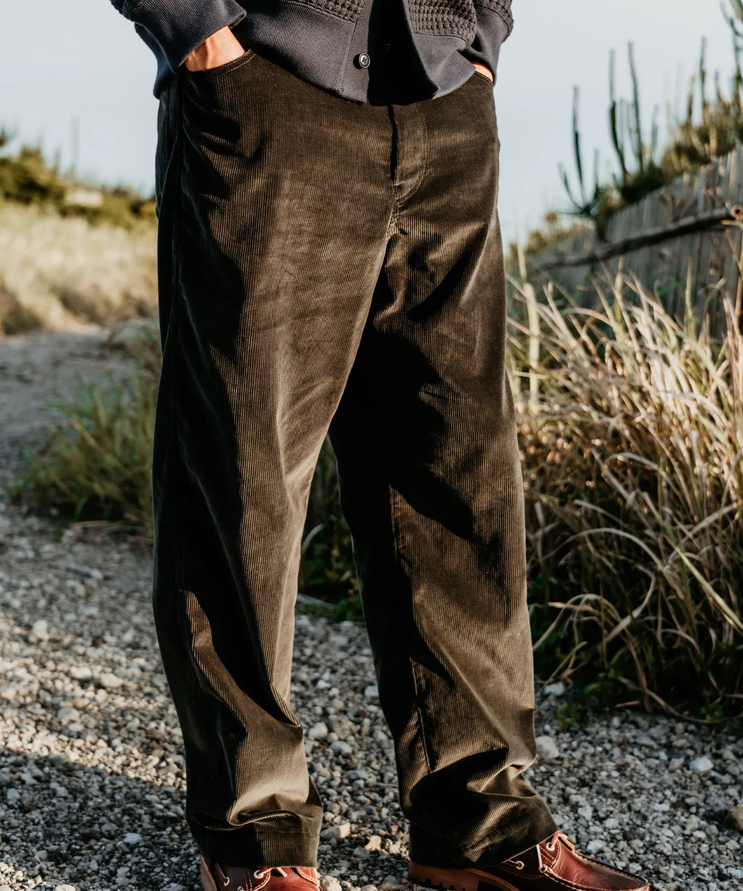 OG CORDUROY LOOSE PANTS BROWN