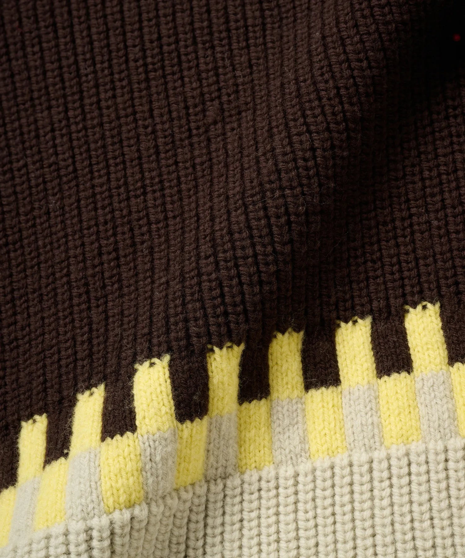 ROCKY MERINO KNIT COWICHAN