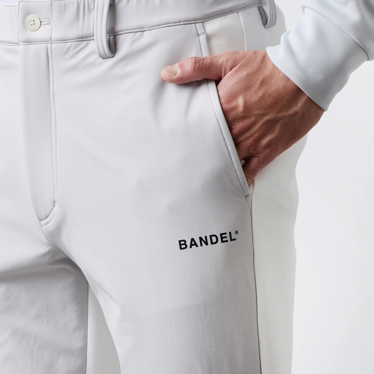 BANDEL GOLF フロントスウィッチ テーパードパンツ WHITE