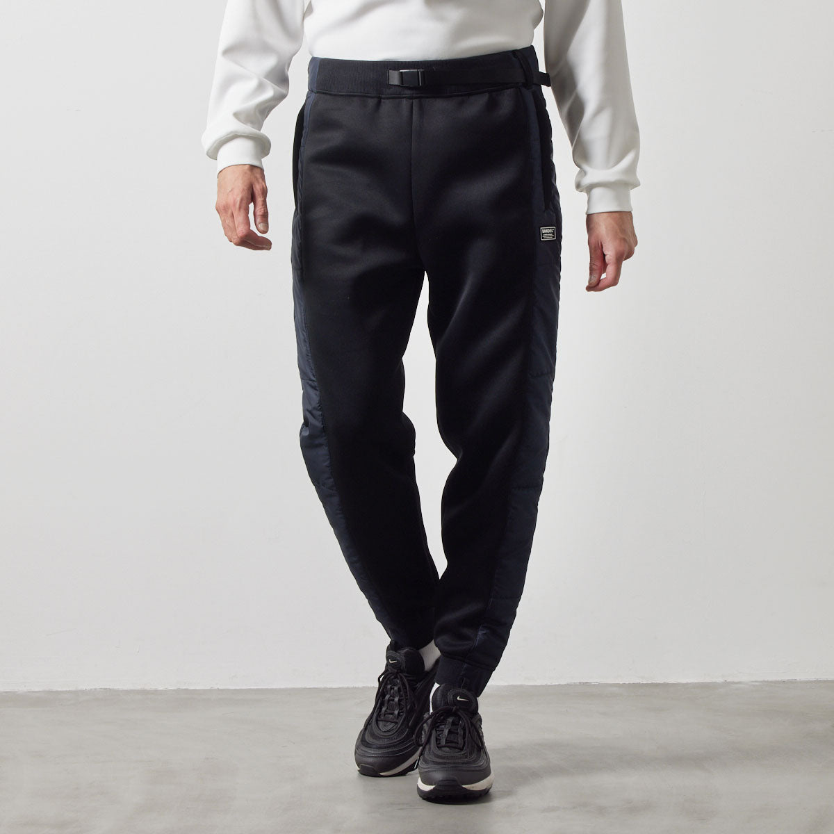 SIDE PUFFER TRACKPANTS BGS-4ASPTP トラックパンツ インベル 軽量 保温 中綿 動きやすい セットアップ / BLACK