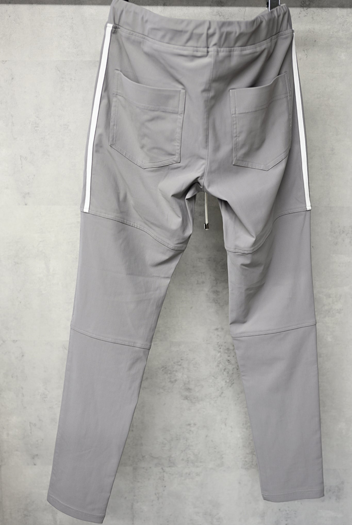 Johnson LINE NYLON PT BASIC-ST-009 SUPER TIGHT TAPERD ロングパンツ 機能素材 / GREY×LINE WHITE