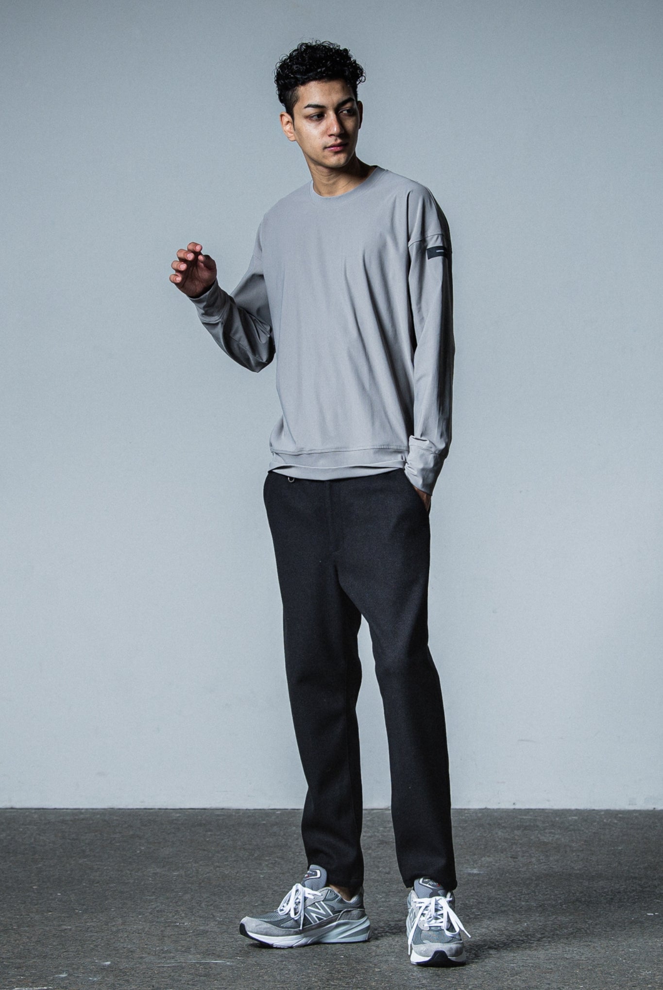 NYLON long sleeve LOOSE FIT RC33-C-001 ロンT トレーナー 360°ストレッチ 速乾  セットアップ / GREY