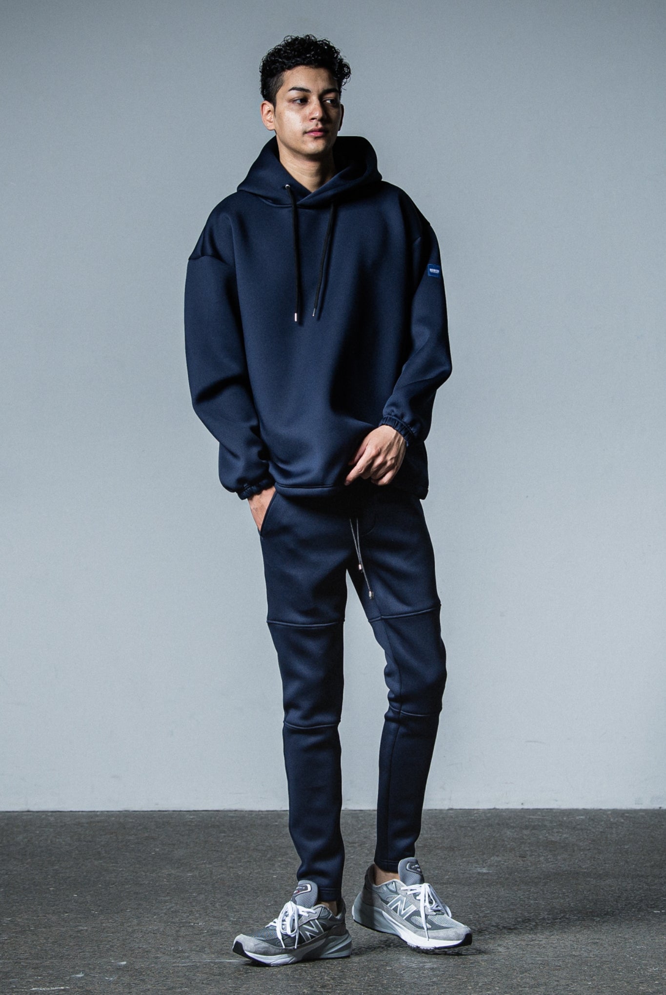 cardboard hoodie LOOSE FIT RC33-C-006 機能素材 フーディー / NAVY