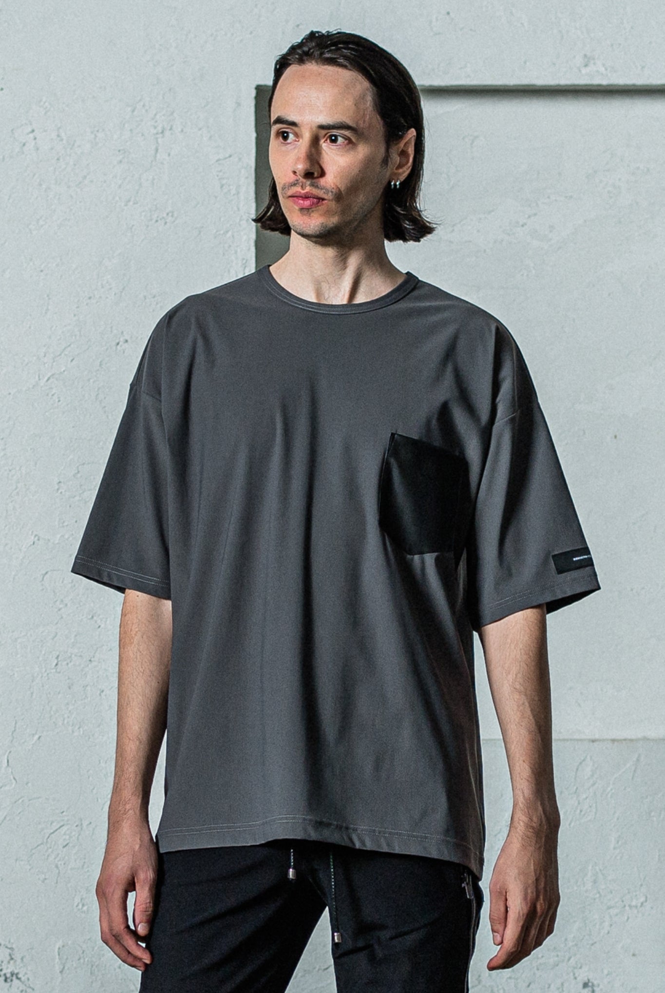 【ご予約受付中】leather pocket overnylon T RC35-T-005 Tシャツ しなやかな手触り ストレッチ 速乾 / GREY [全3色]